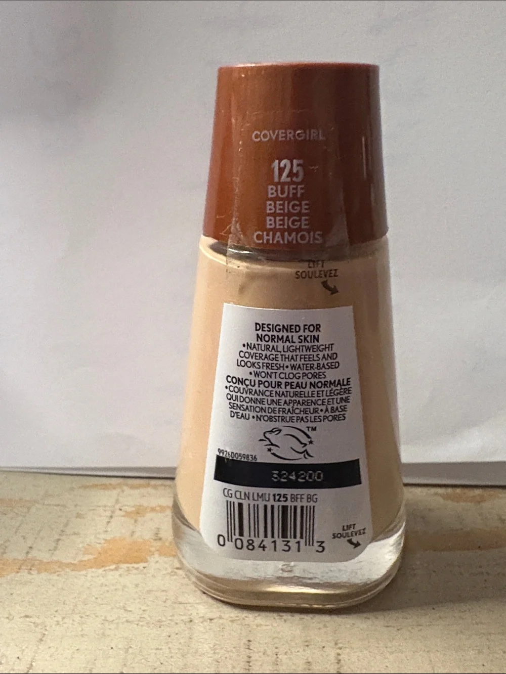 CoverGirl Clean Liquid Foundation 125 Buff Beige – NEW – Discontinued